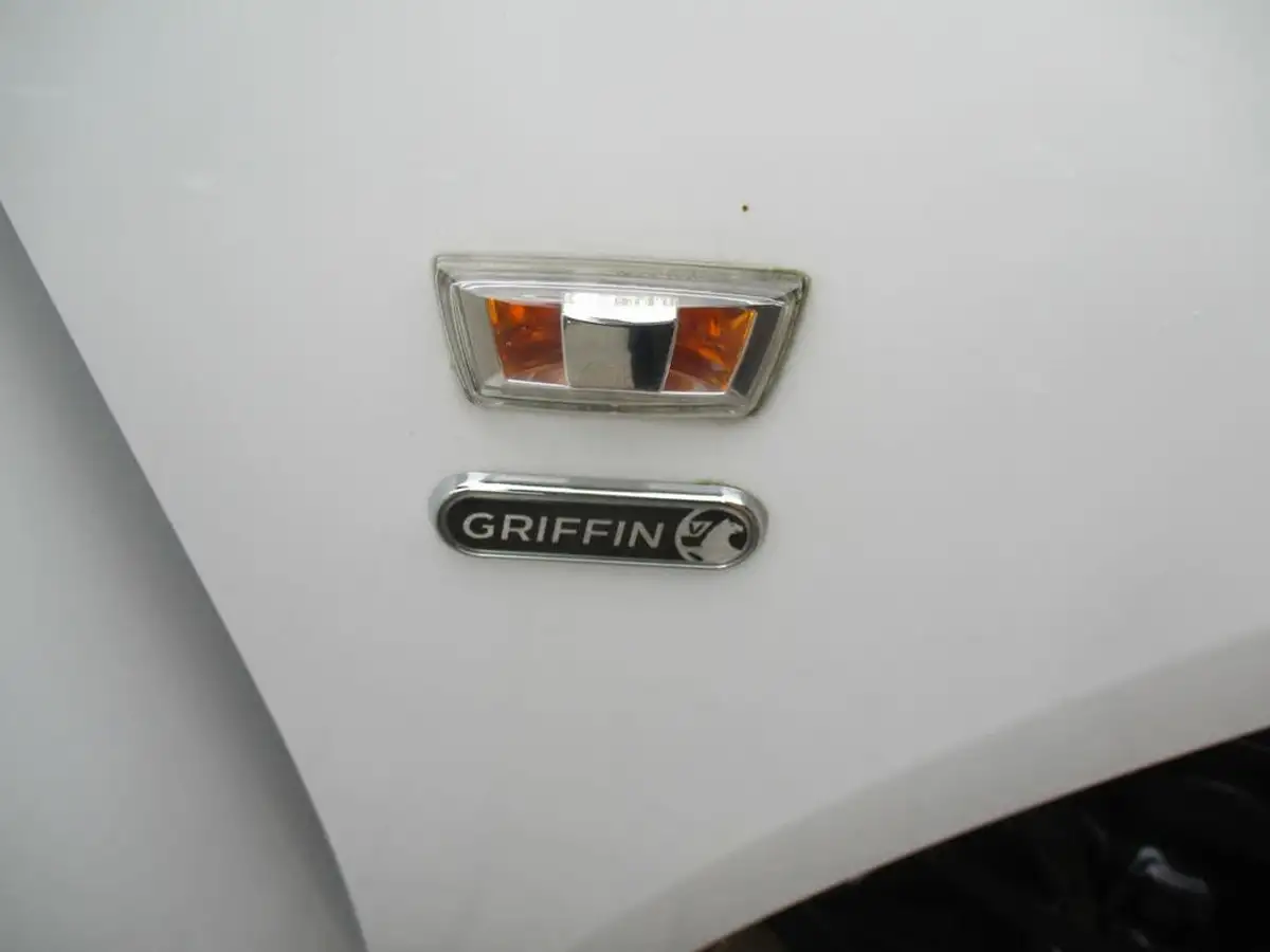 2019-vauxhall-corsa-14i-griffin-75ps-5d-big-22