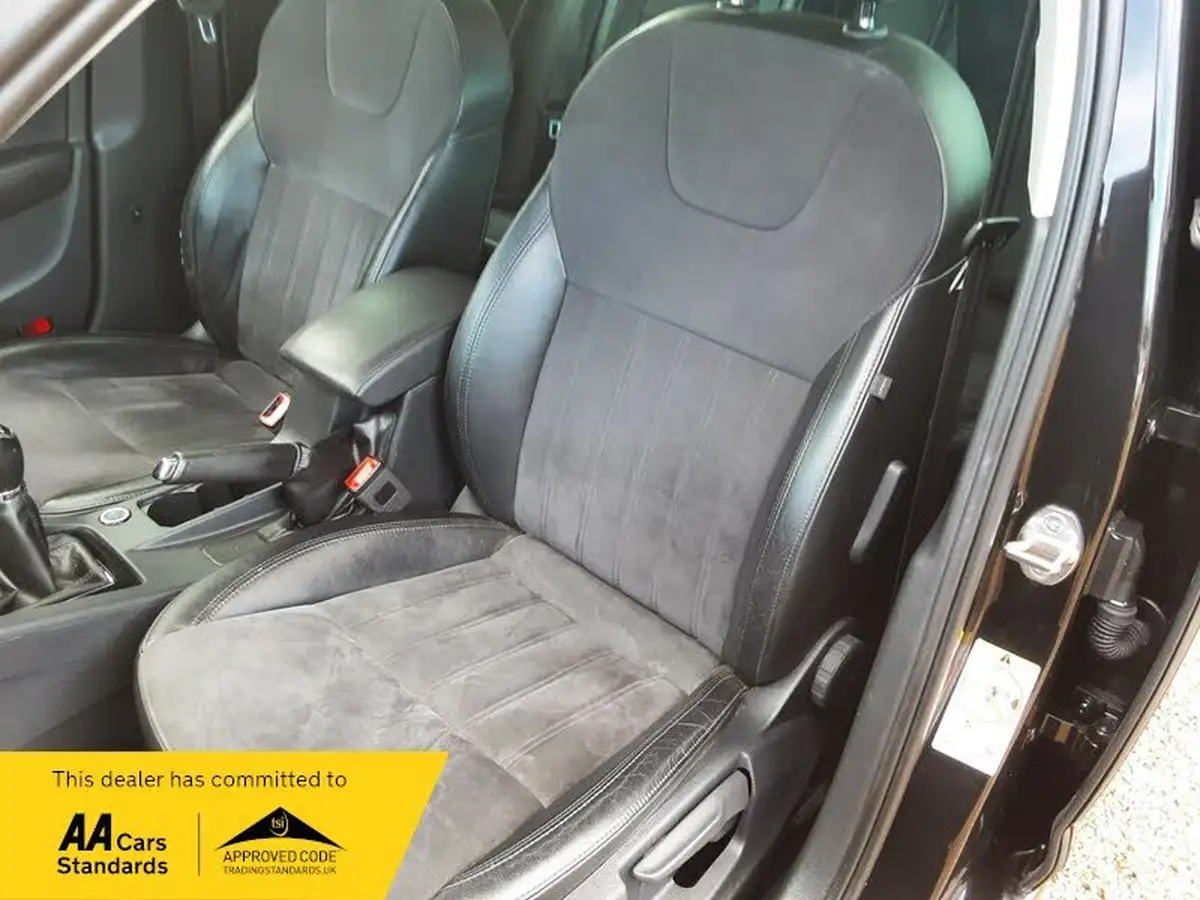 2017-skoda-octavia-16tdi-se-l-115ps-estate-1596cc-big-16