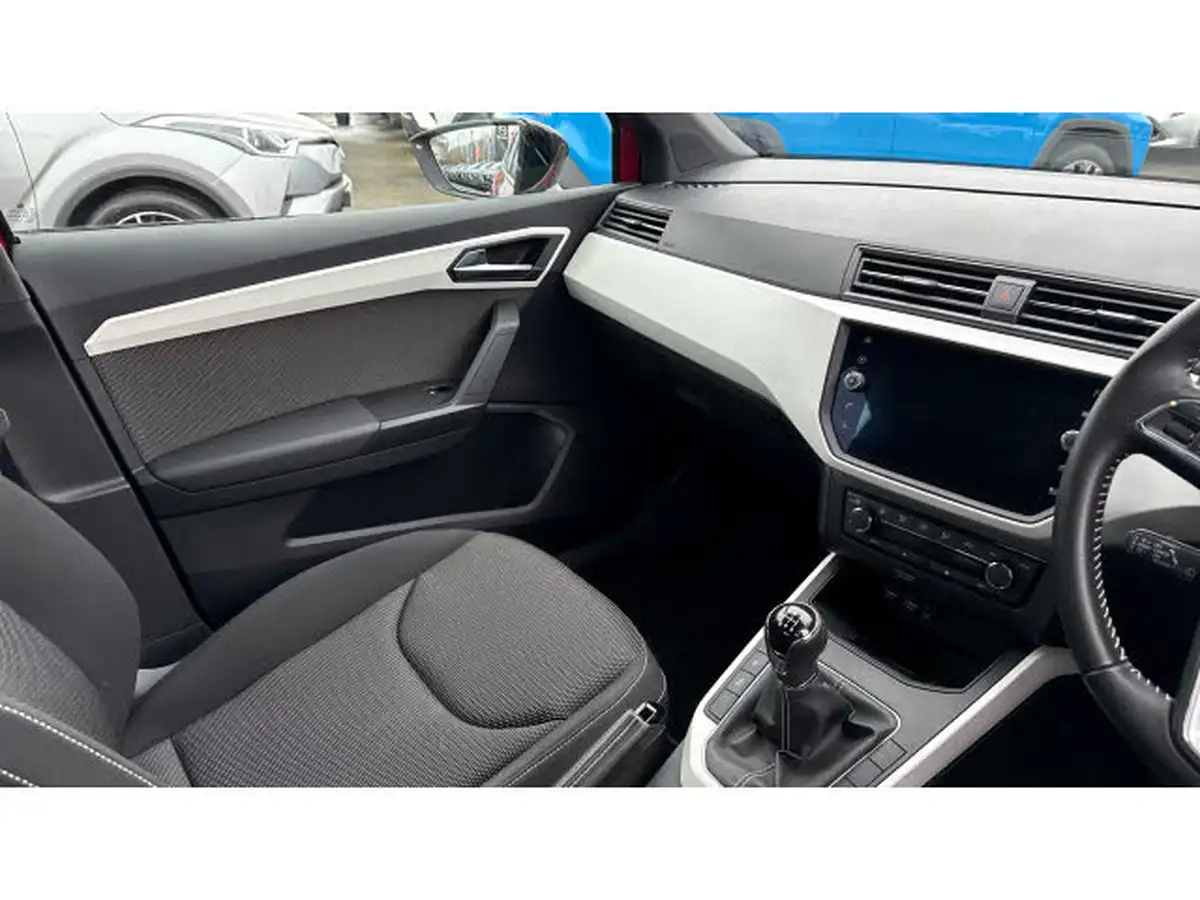 2019-seat-arona-10-tsi-xcellence-big-13