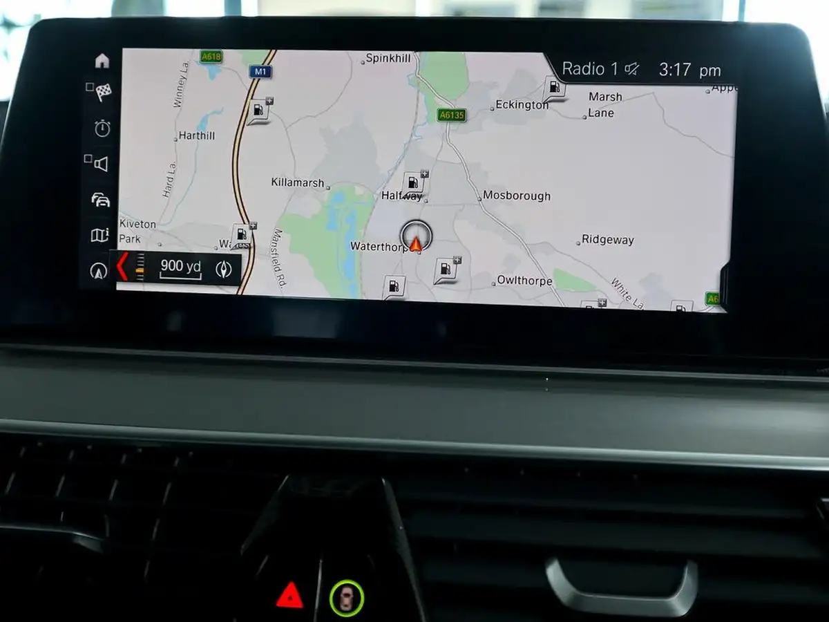 2019-bmw-5-series-20td-520d-m-sport-190bhp-plus-pack-saloon-4d-big-27