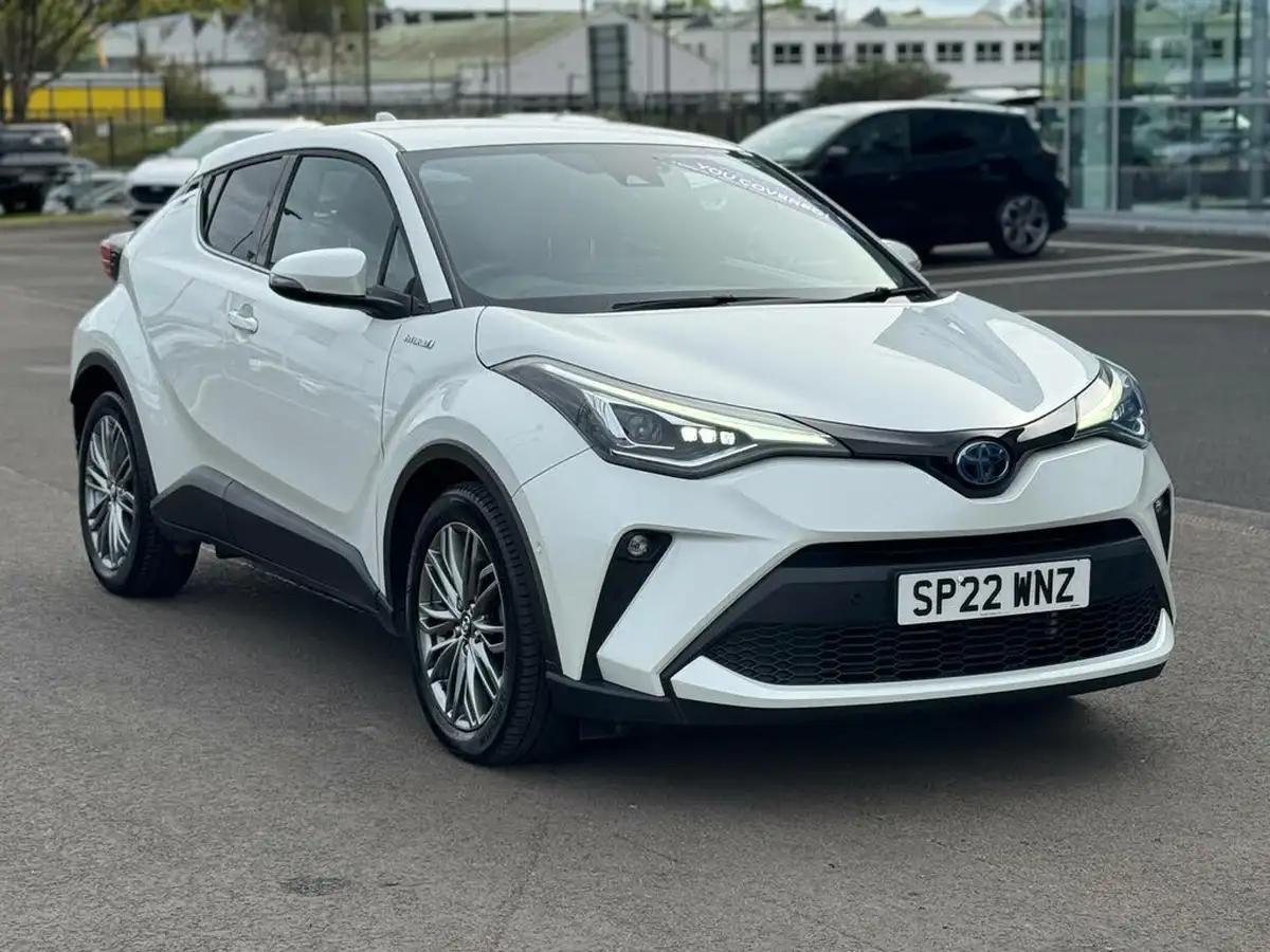 2022-toyota-c-hr-20-vvt-i-excel-big-2