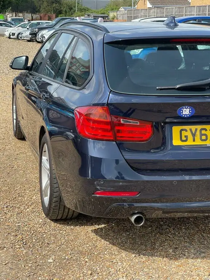 2012-bmw-3-series-20td-320d-se-184bhp-ss-touring-5d-big-9
