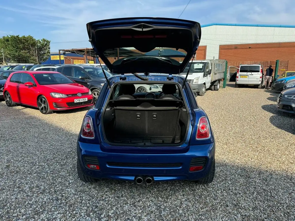 2011-mini-cooper-16-cooper-s-hatchback-3d-auto-big-50