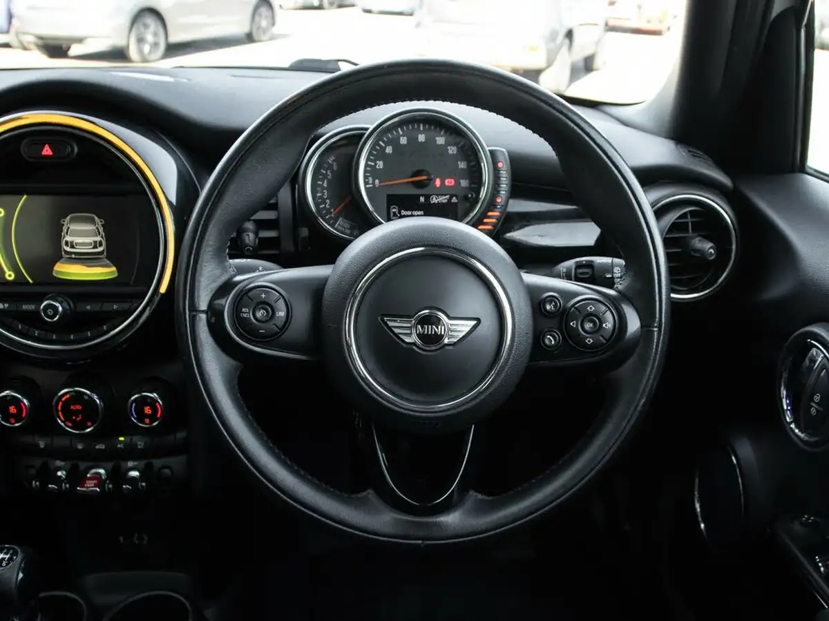 2017-mini-cooper-20-cooper-s-ss-hatchback-5d-big-20