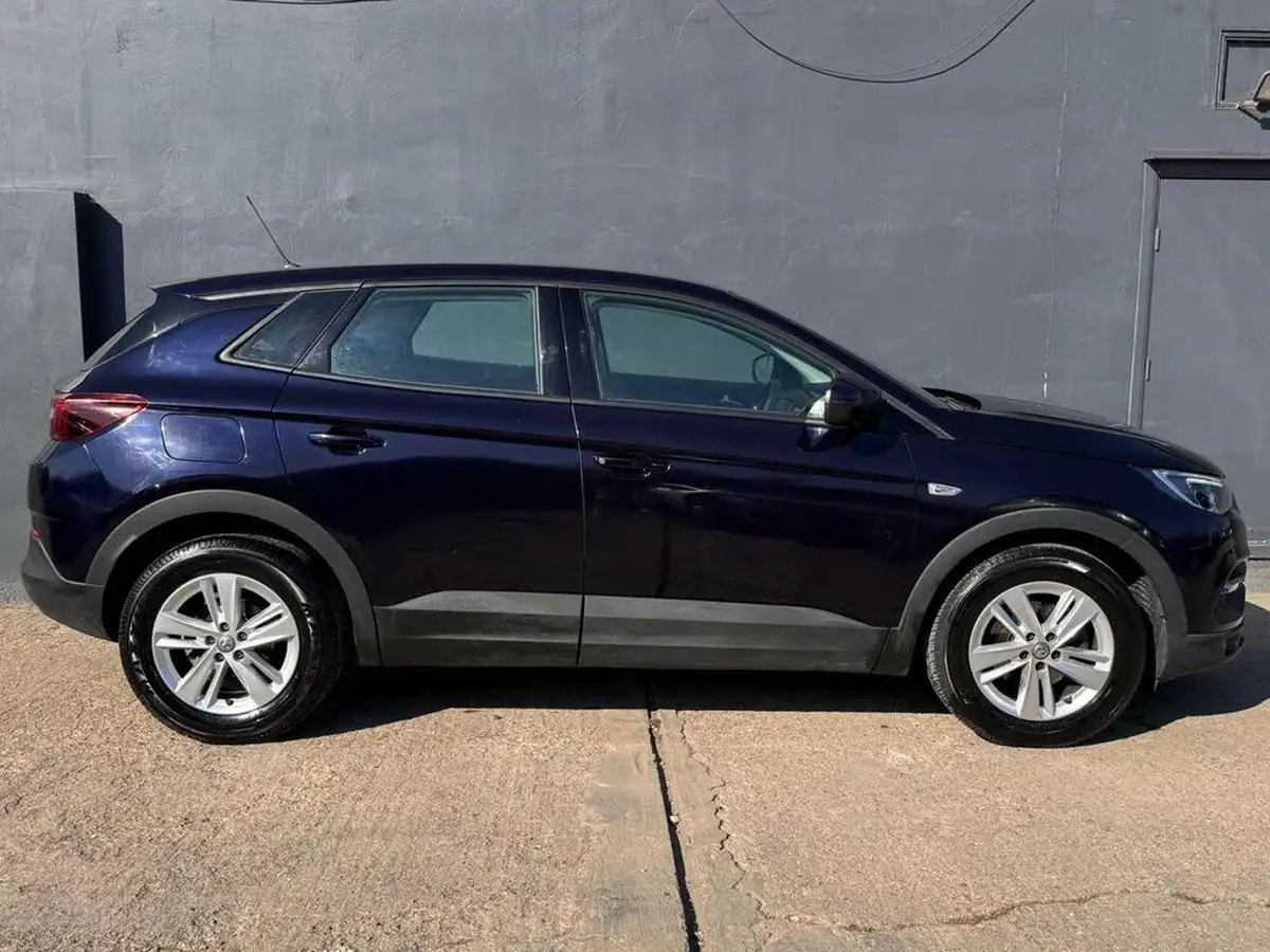 2019-vauxhall-grandland-x-12-se-ss-big-12
