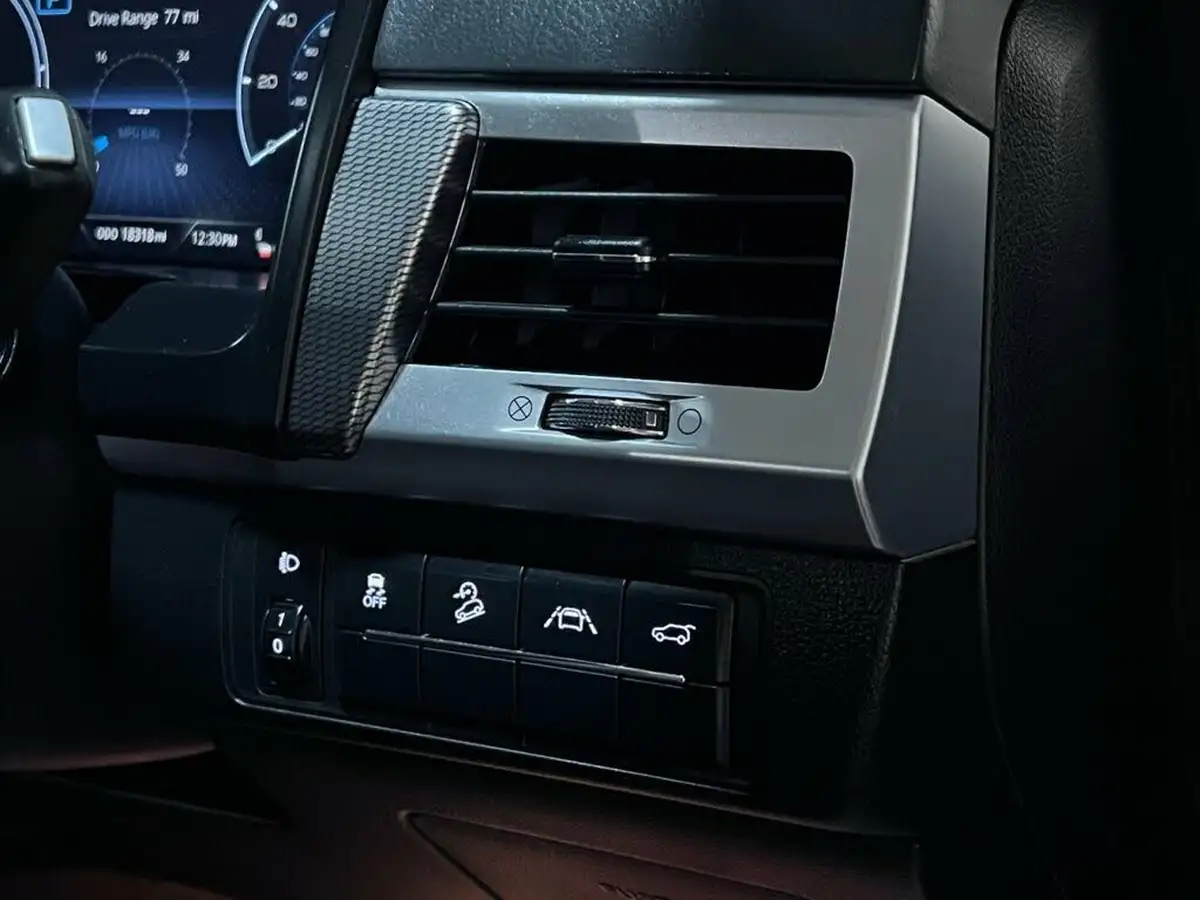 2021-kgm-ssangyong-rexton-22td-ultimate-202ps-auto-big-13