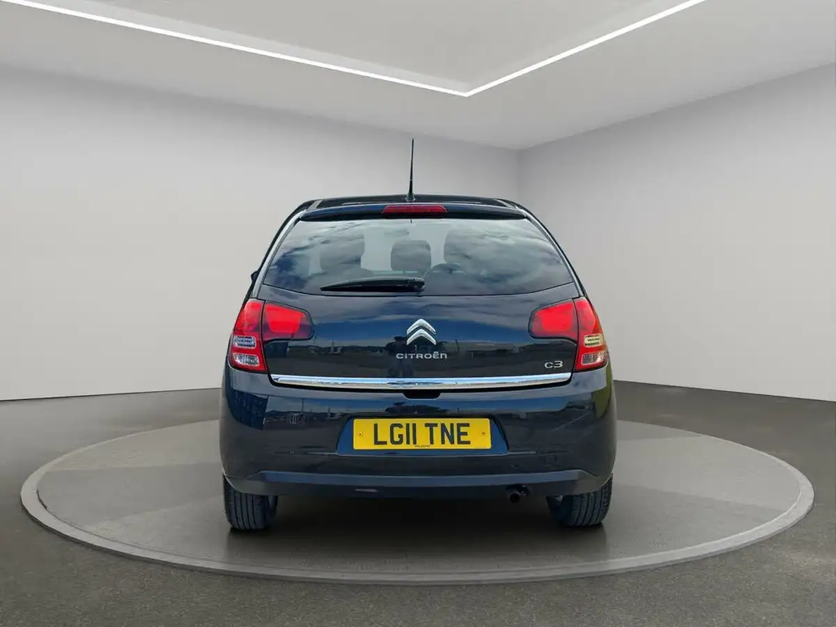 2011-citroen-c3-14-connexion-big-3