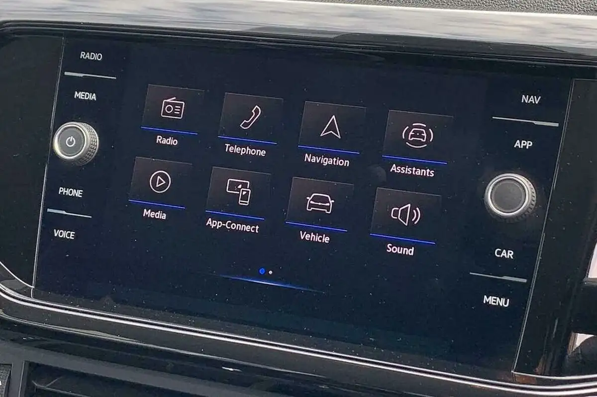 2022-volkswagen-t-cross-10-tsi-black-edition-95ps-big-24
