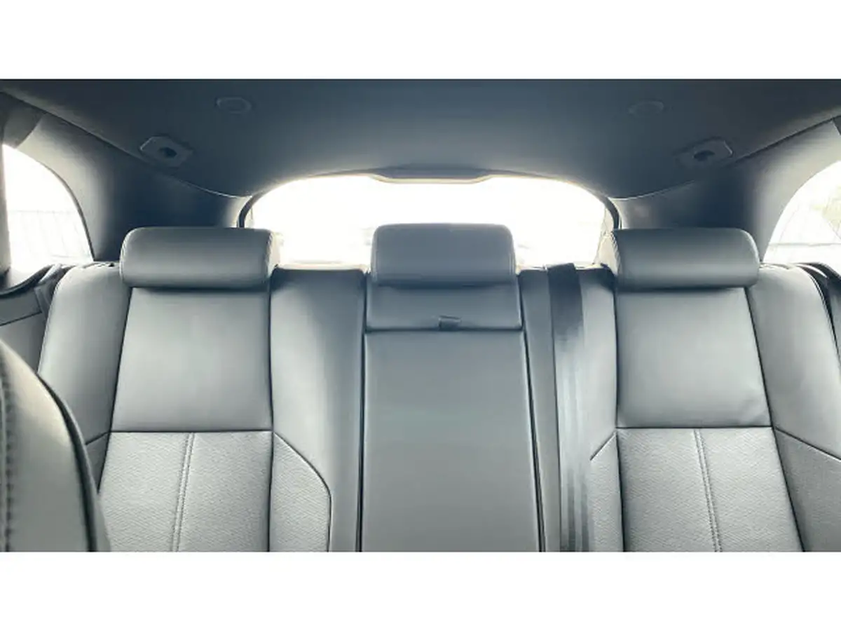 2024-land-rover-range-rover-velar-20-d200-dynamic-hse-big-50