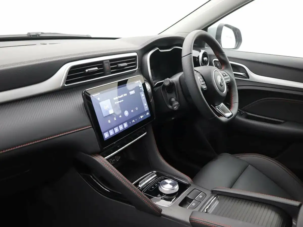 2024-mg-zs-suv-e-trophy-connect-ev-176ps-big-12
