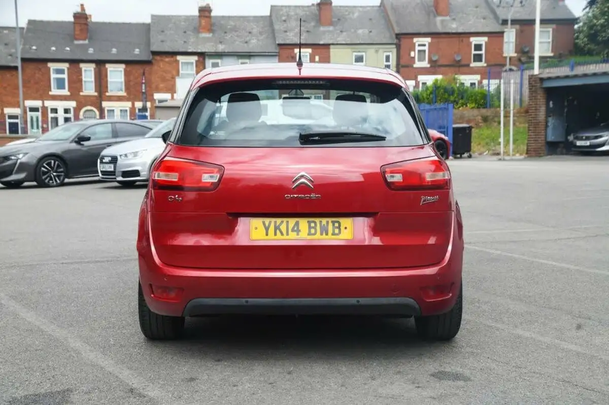 2014-citroen-c4-picasso-16e-hdi-vtr-115ps-etg6-big-8