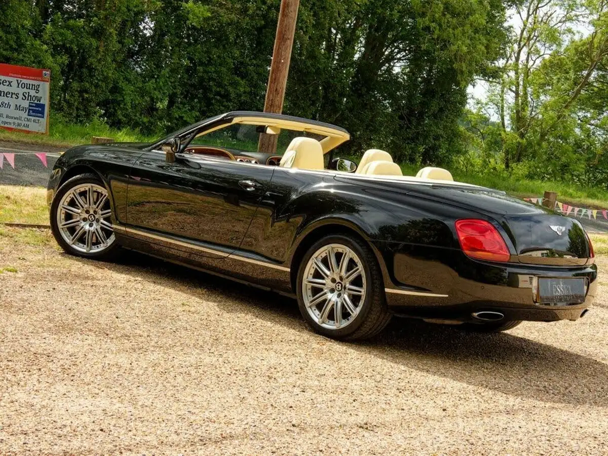 2007-bentley-continental-60-gtc-big-11