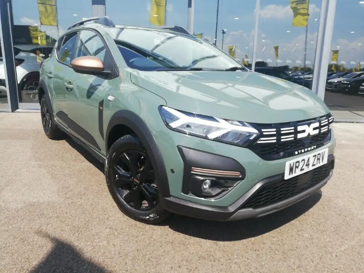 2024-dacia-sandero-stepway-10-tce-extreme-90bhp-big-0