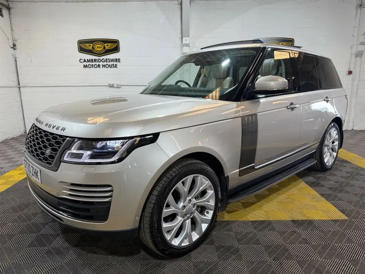 2020-land-rover-range-rover-30-p400-vogue-se-big-3