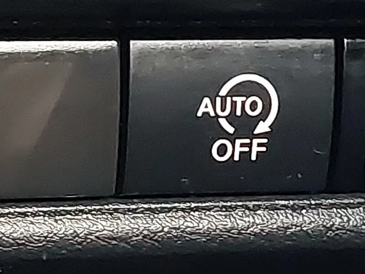 2023-nissan-juke-10-dig-t-n-connecta-dct-big-16