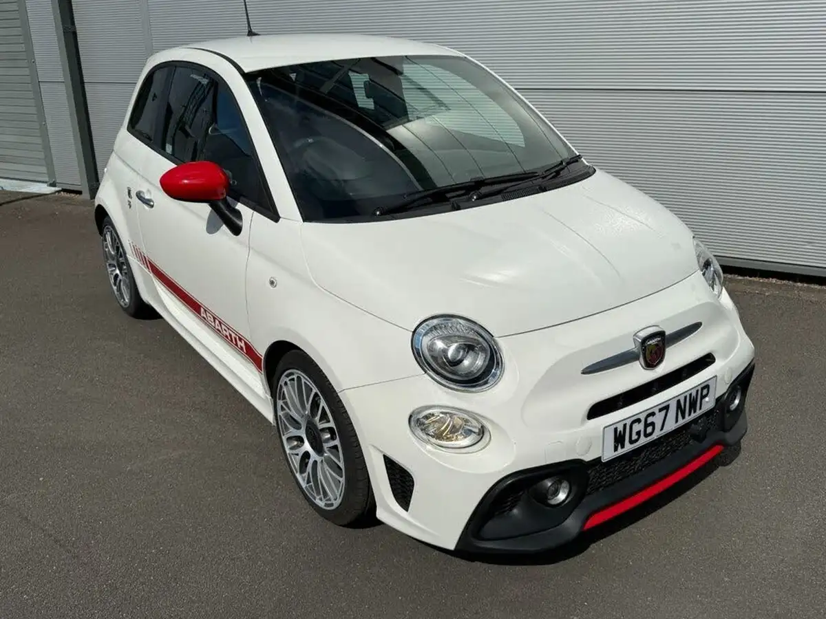 2018-abarth-595-14-tjet-big-6