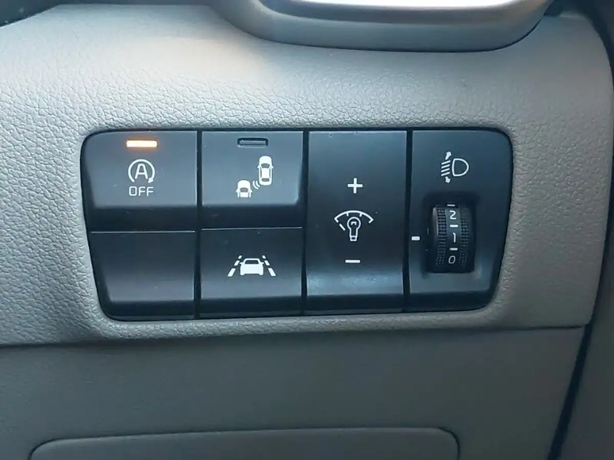 2020-kia-sportage-16-gdi-platinum-edition-big-16