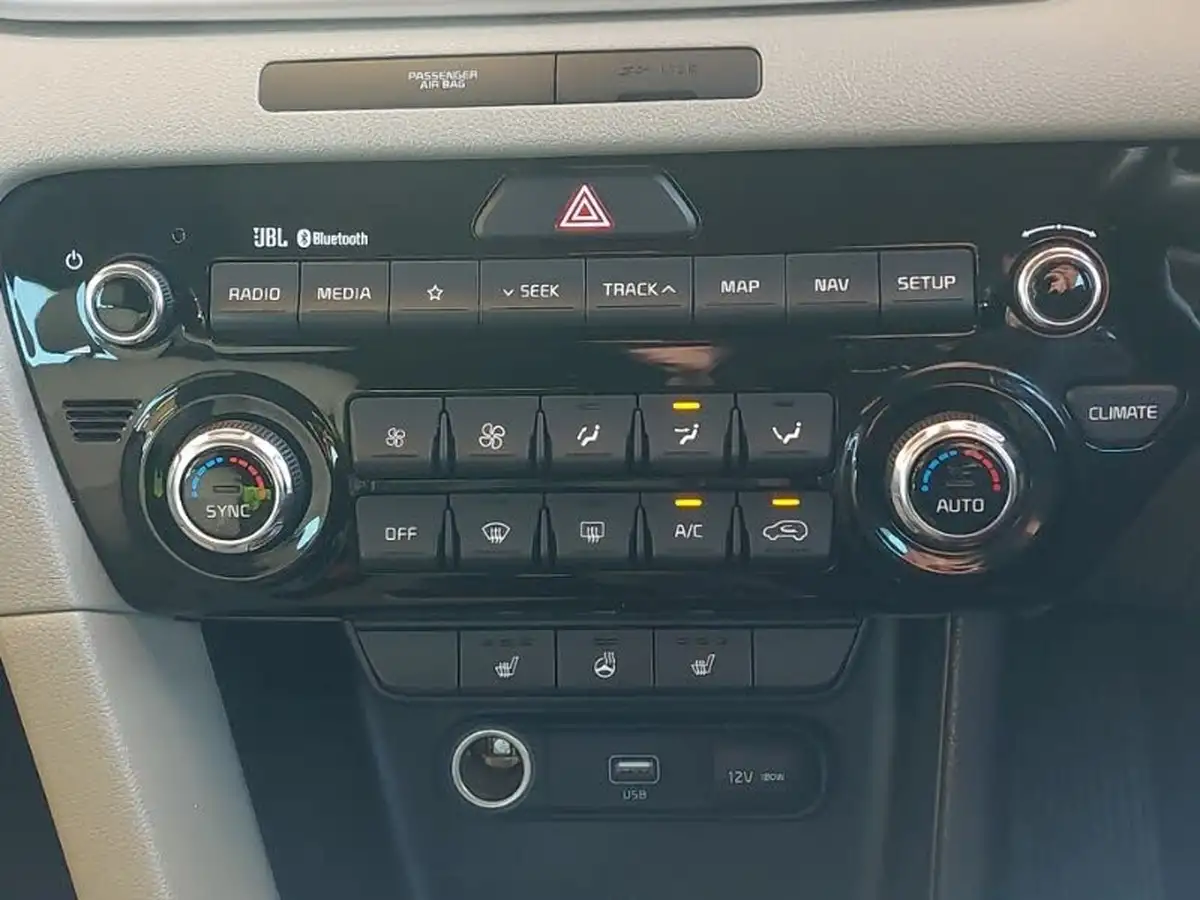2020-kia-sportage-16-gdi-platinum-edition-big-12