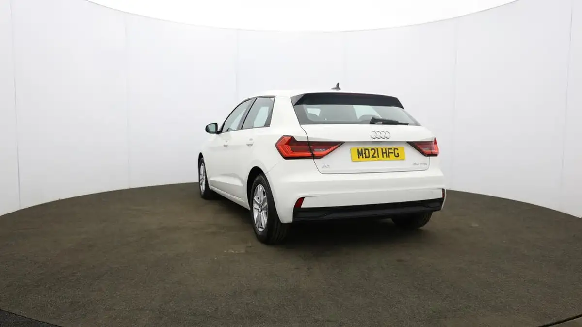 2021-audi-a1-10-30-tfsi-technik-110ps-big-26
