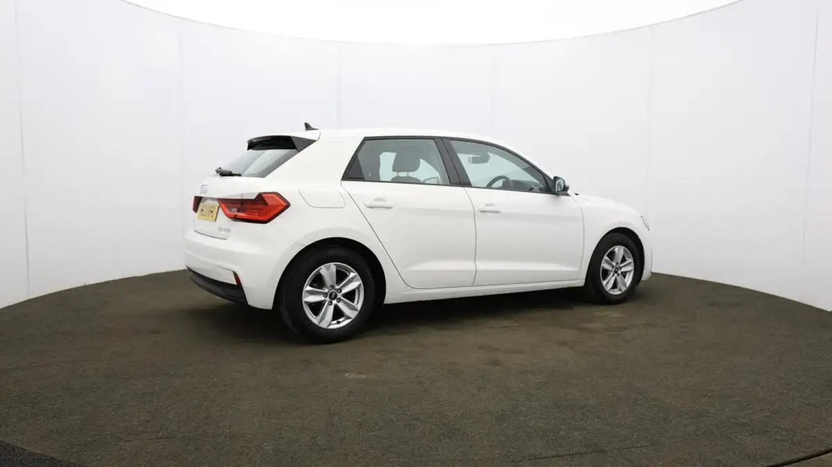 2021-audi-a1-10-30-tfsi-technik-110ps-big-50
