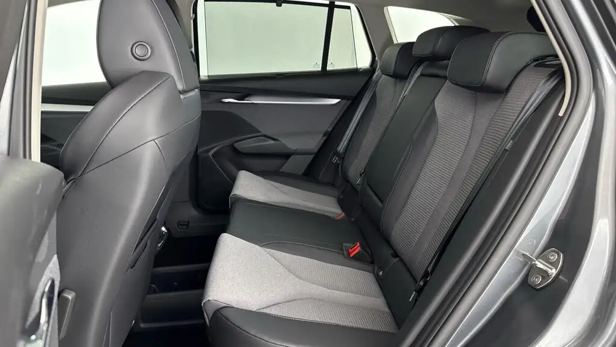 2024-skoda-enyaq-e-60-edition-big-13