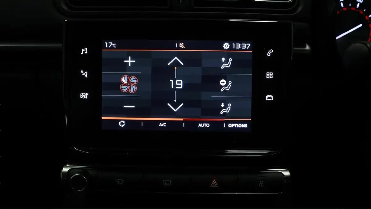 2023-citroen-c3-12-puretech-c-series-edition-83ps-ss-big-12