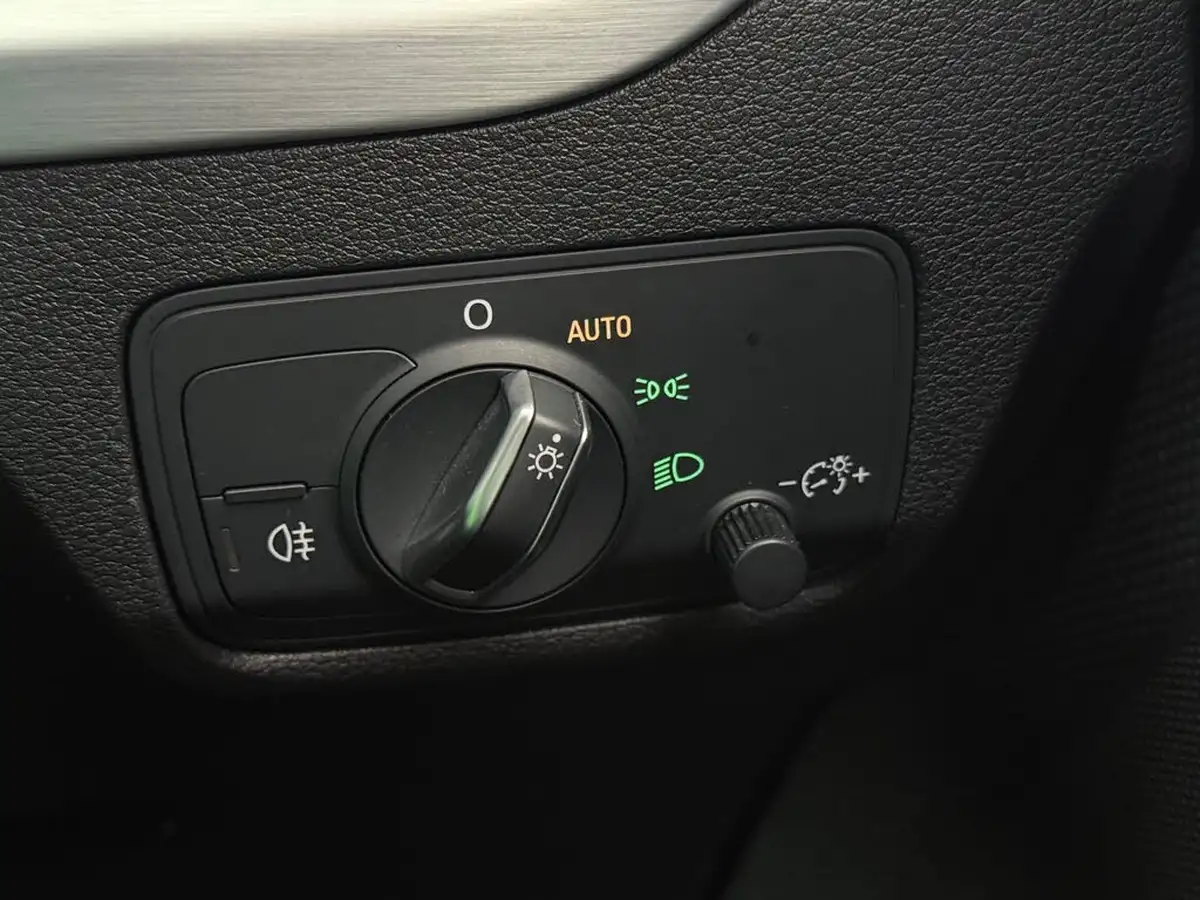 2023-audi-q2-15-35-tfsi-s-line-tronic-big-22