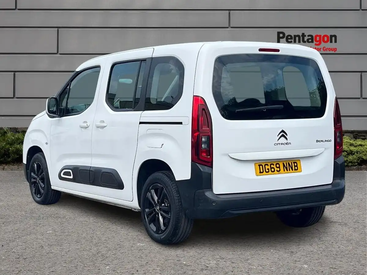 2020-citroen-berlingo-15bluehdi-flair-m-size-130ps-eat8-big-1