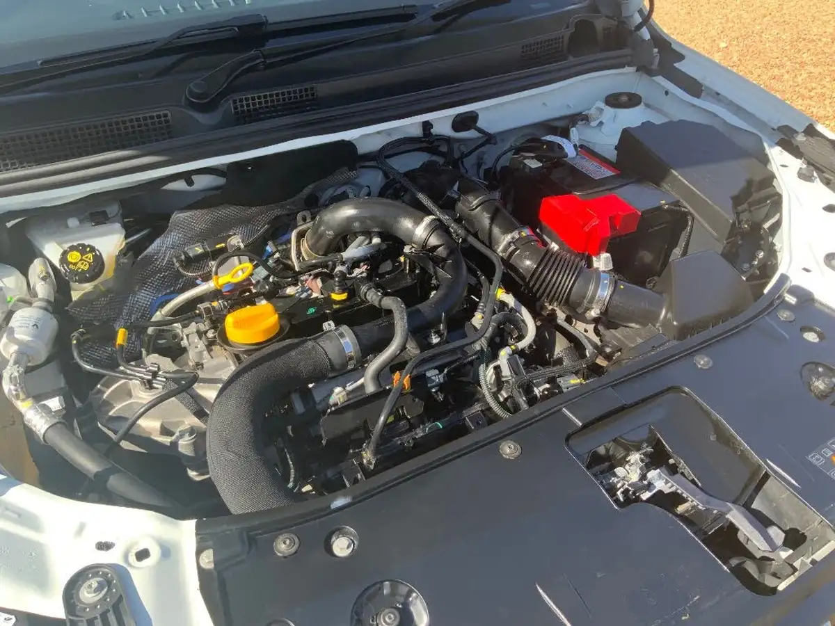 2021-dacia-sandero-10-tce-essential-90bhp-big-11