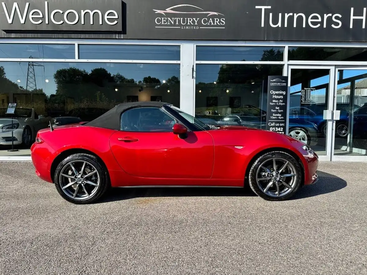 2015-mazda-mx-5-20-sport-nav-big-17