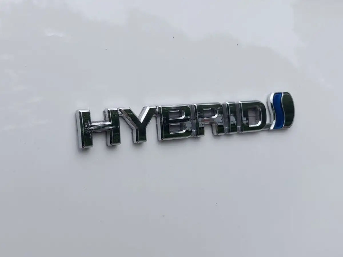 2020-toyota-yaris-15-vvt-i-icon-98bhp-hybrid-1497cc-e-cvt-big-20