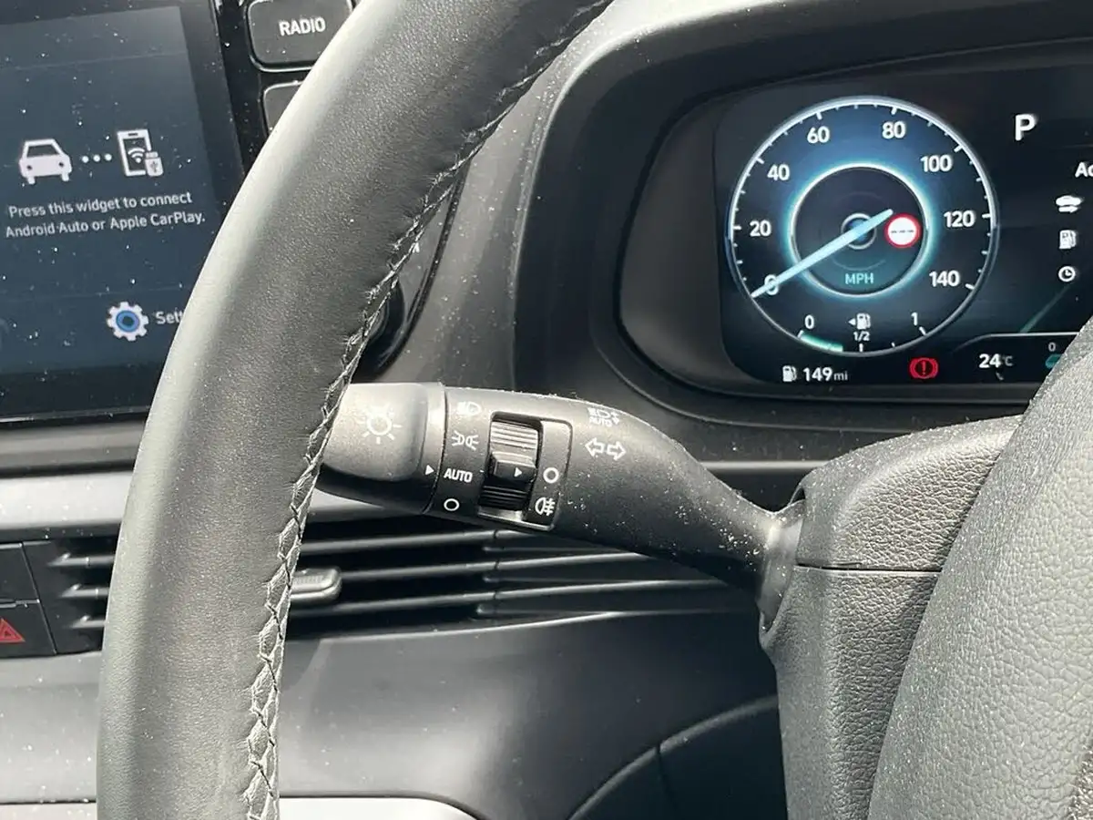 2024-hyundai-bayon-10-t-gdi-se-connect-dct-big-21
