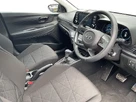 2024-hyundai-bayon-10-t-gdi-se-connect-dct-small-4