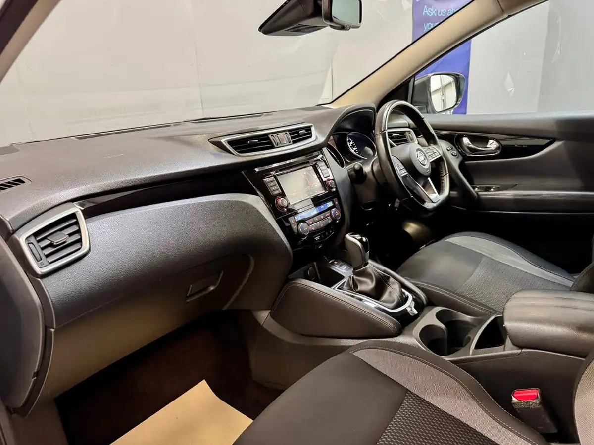 2020-nissan-qashqai-13-dig-t-acenta-premium-160ps-dct-big-14