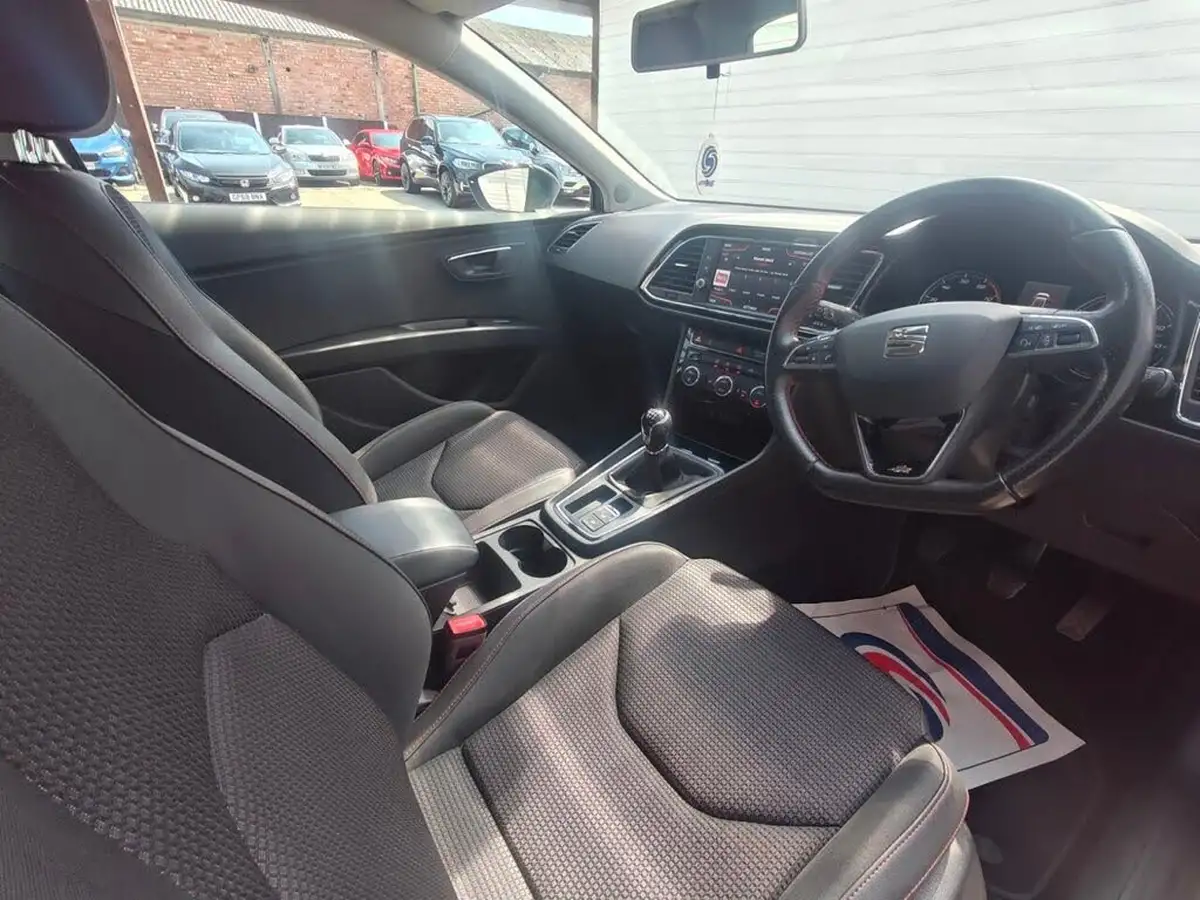 2017-seat-leon-14-tsi-fr-titanium-technology-big-33