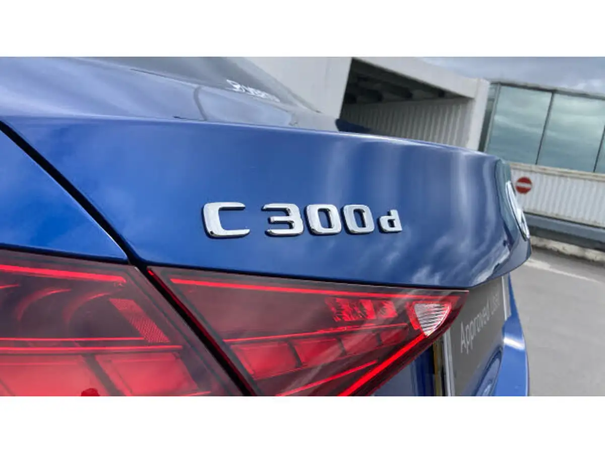 2024-mercedes-benz-c-class-20d-c300d-amg-line-premium-plus-265ps-saloon-4d-1993cc-big-25