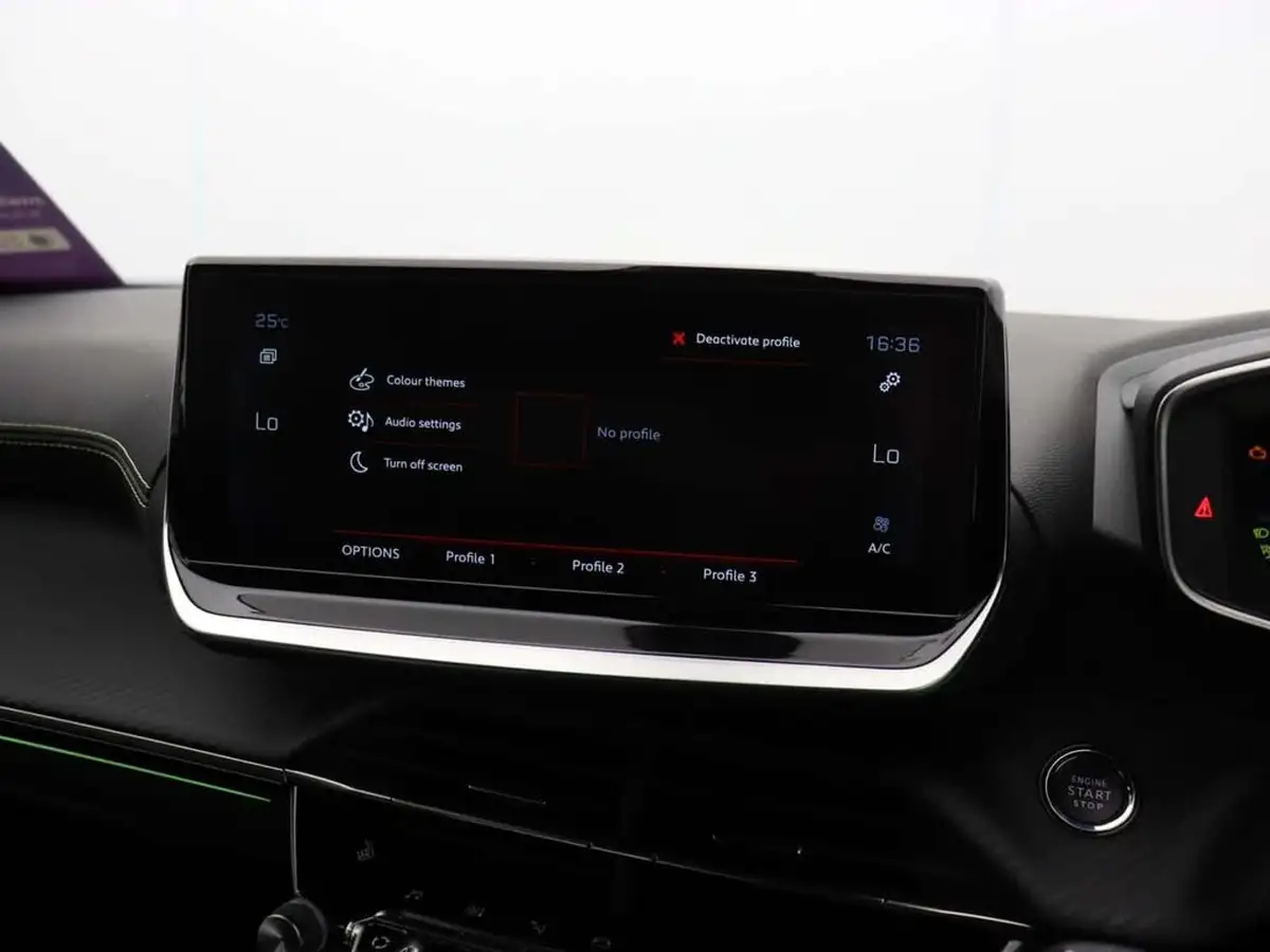 2022-peugeot-2008-suv-12-puretech-gt-big-24