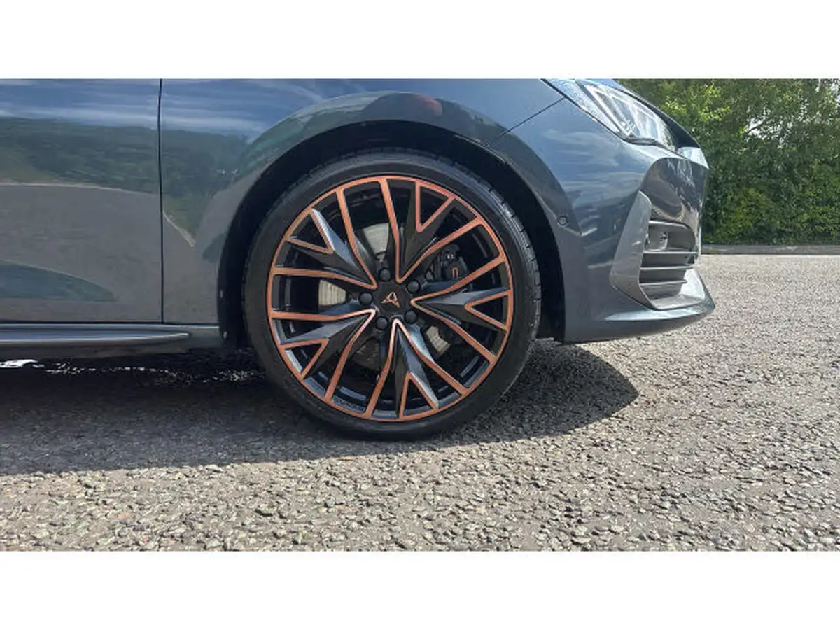 2024-cupra-leon-nf-14-e-hybrid-vz2-design-edition-hatchback-big-4