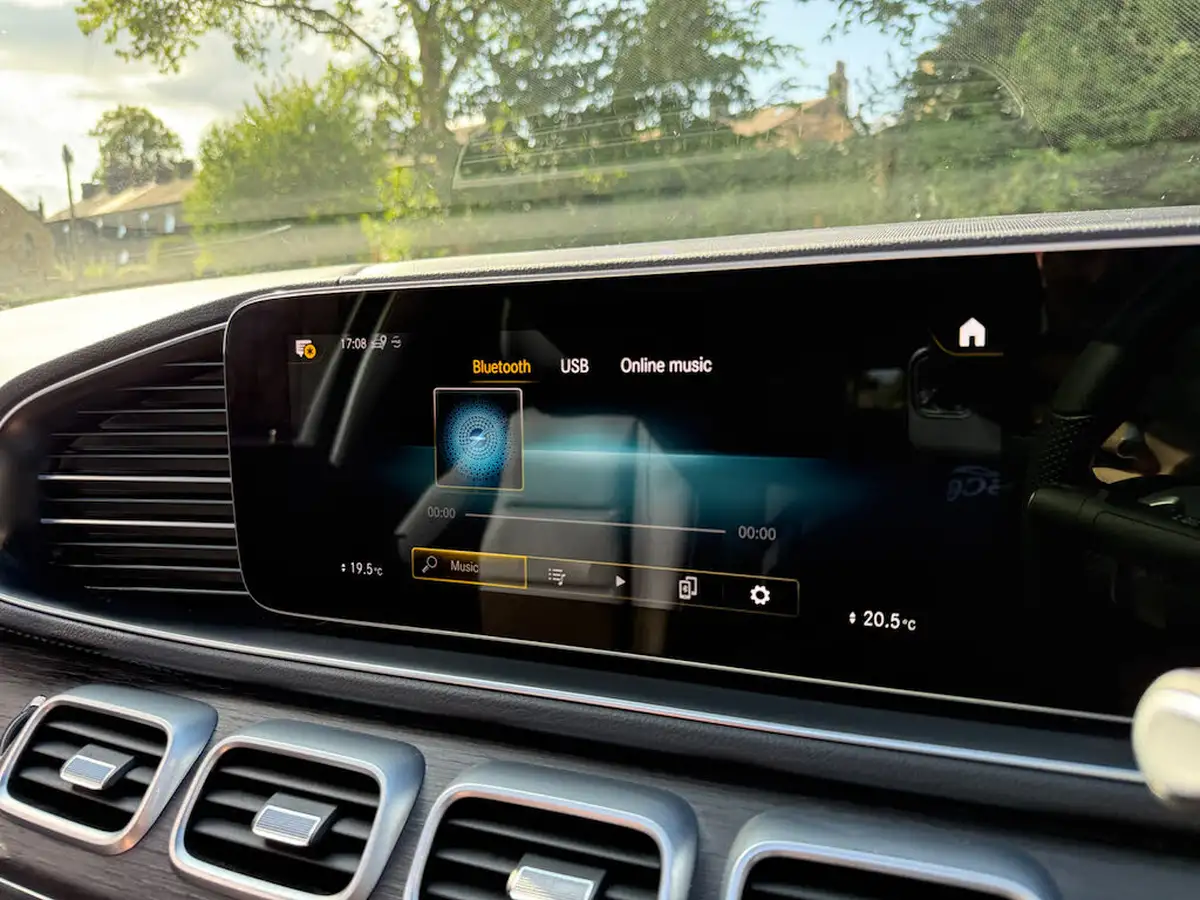 2021-mercedes-benz-gle-class-29d-gle400d-amg-line-premium-plus-331ps-coupe-big-24