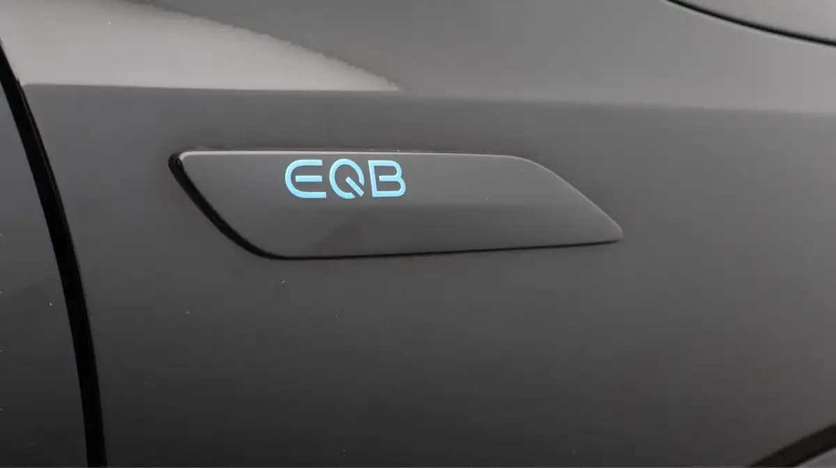 2022-mercedes-benz-eqb-e-eqb-350-amg-line-premium-big-23