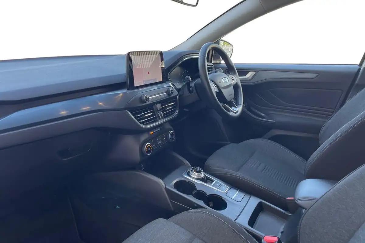 2020-ford-focus-15-active-hatchback-auto-big-6