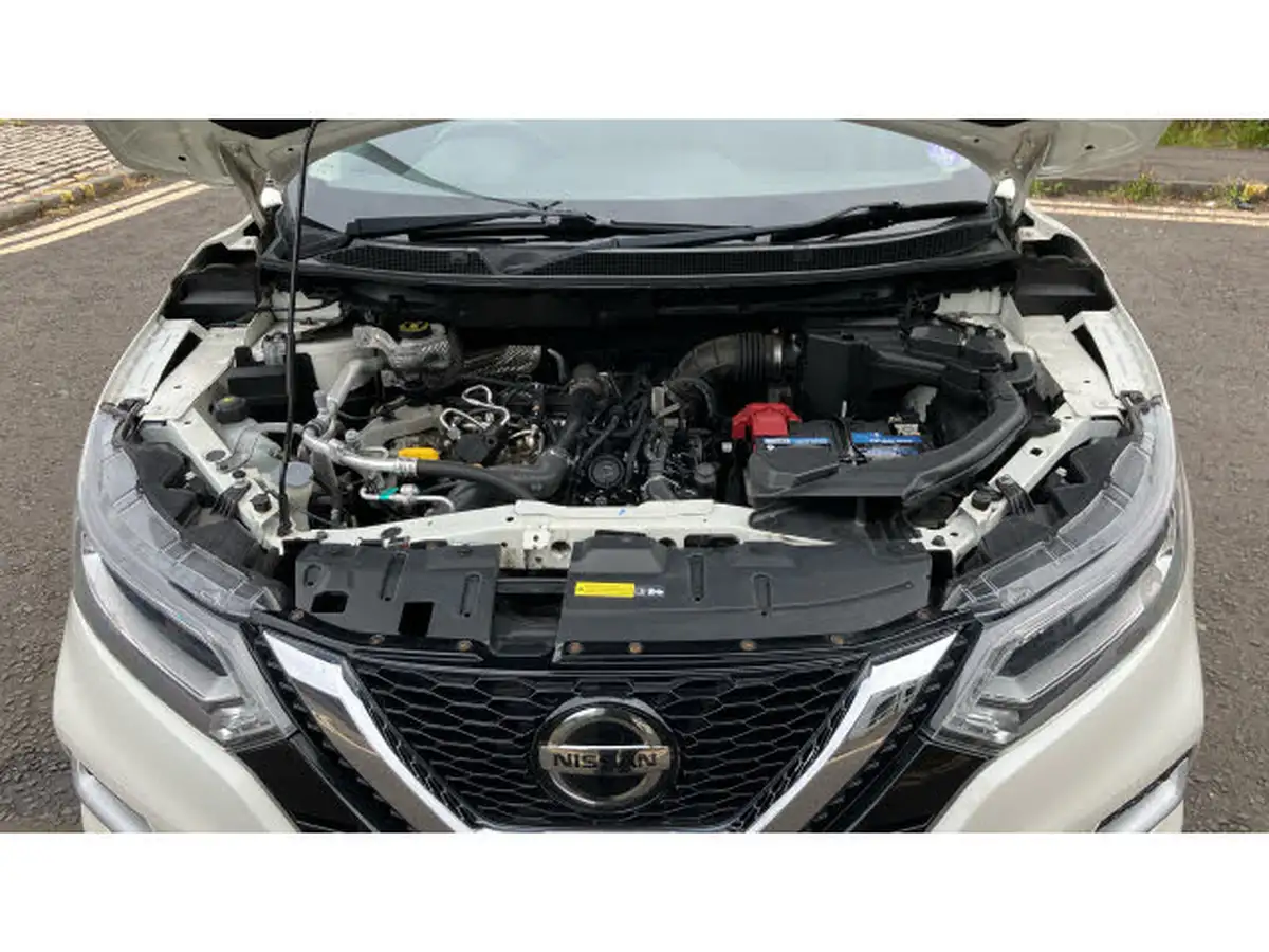 2019-nissan-qashqai-13-dig-t-n-motion-140ps-big-7