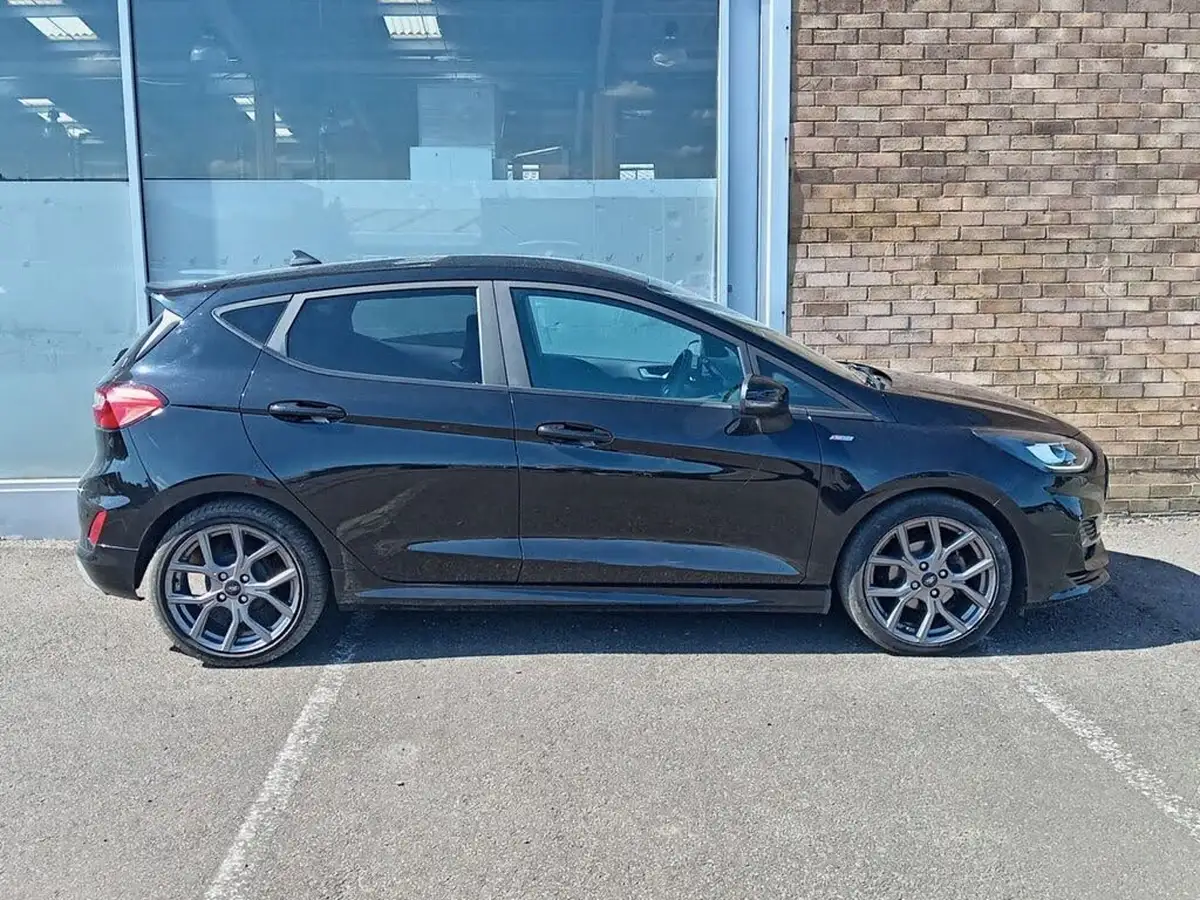 2022-ford-fiesta-10t-st-line-100ps-5d-big-1