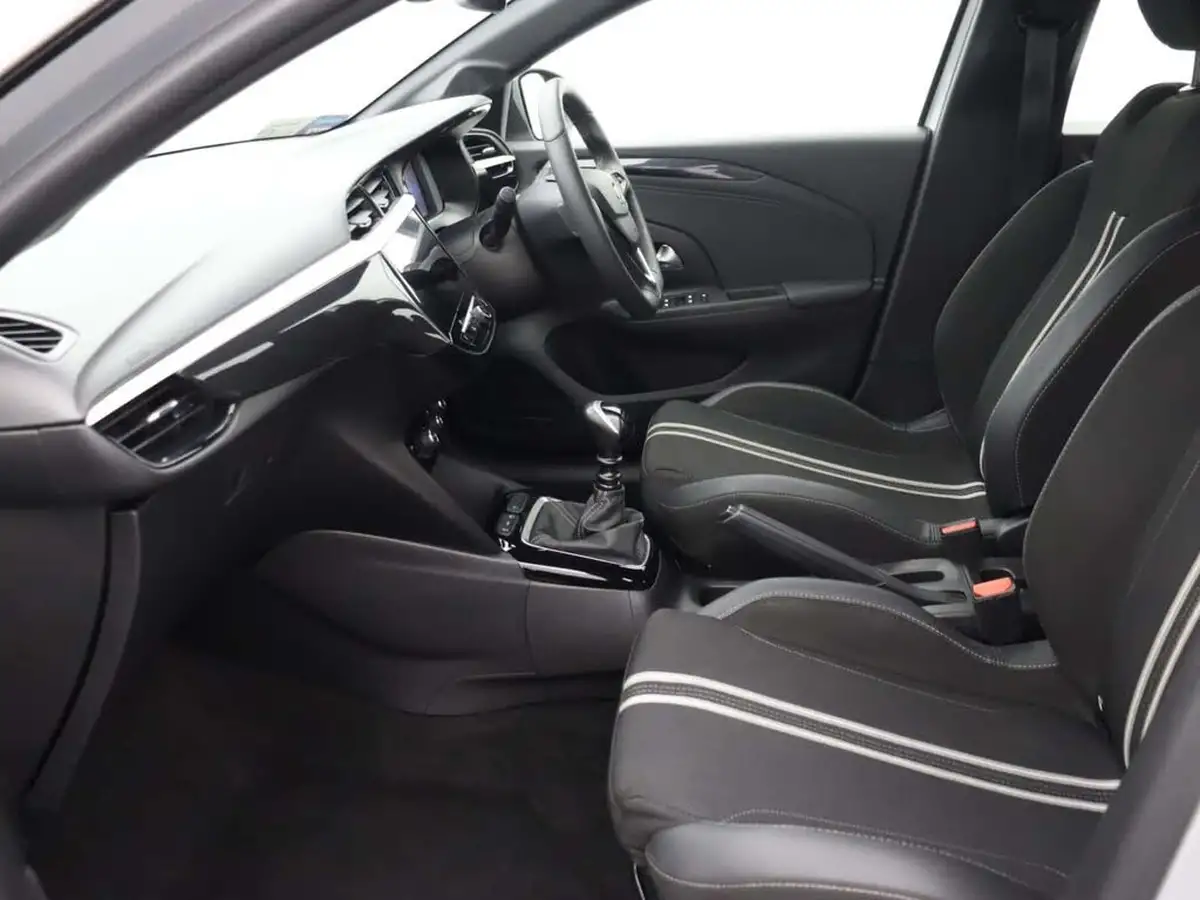 2024-vauxhall-corsa-12-turbo-gs-100ps-big-29