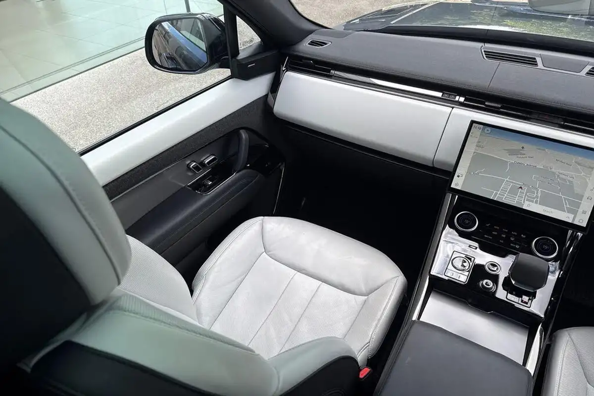 2023-land-rover-range-rover-sport-30-p400-dynamic-se-big-25