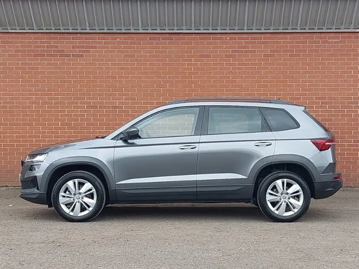 2024-skoda-karoq-15-tsi-se-drive-dsg-big-3
