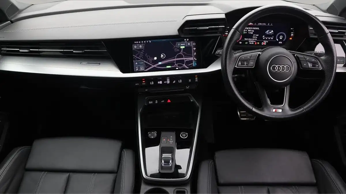 2021-audi-a3-14-40-tfsi-e-s-line-big-13