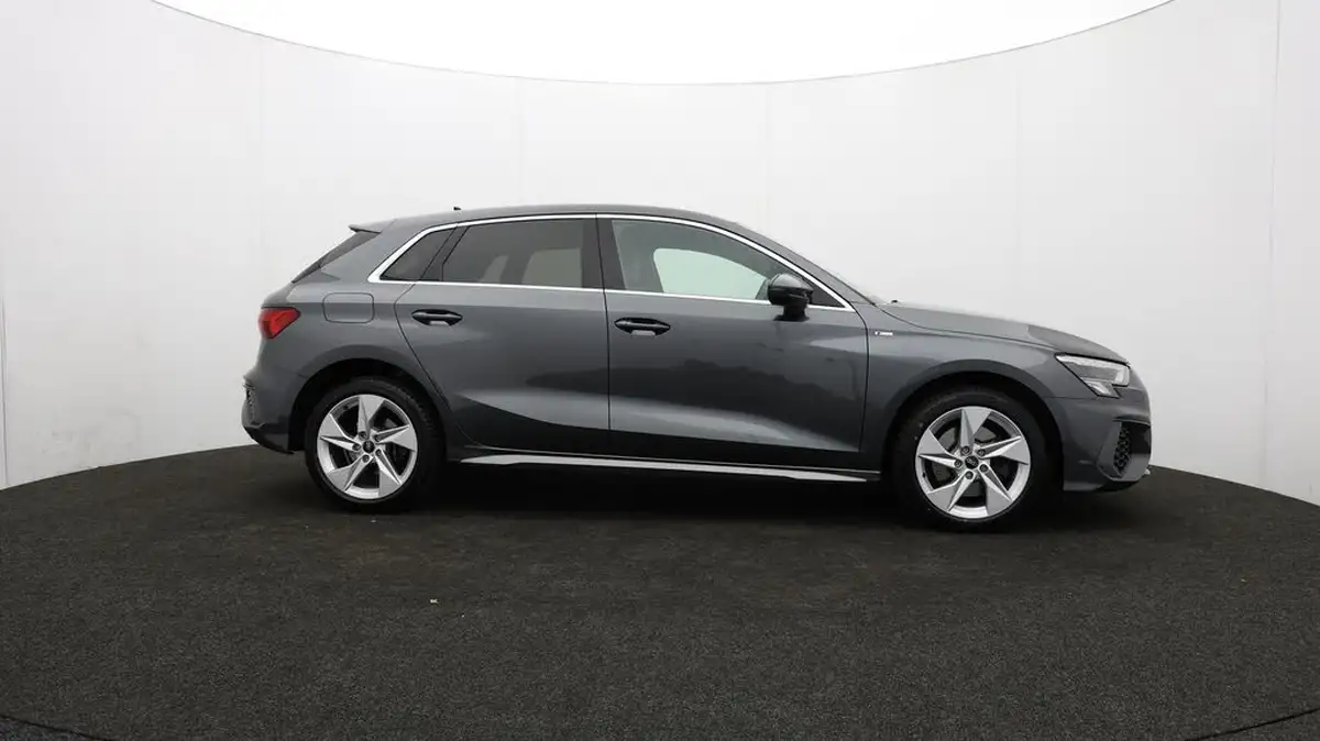 2021-audi-a3-14-40-tfsi-e-s-line-big-41