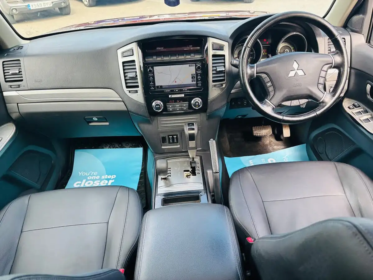 2018-mitsubishi-shogun-32td-sg3-big-22