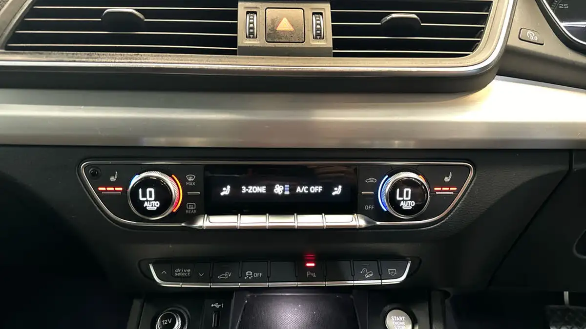 2020-audi-q5-20-50-tfsi-e-s-line-big-25